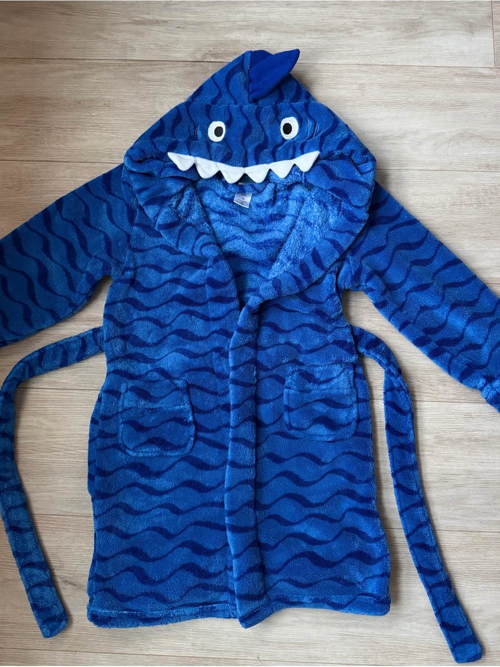 Kids Blue Shark Plush Hooded Robe Bathrobe Size 7/8